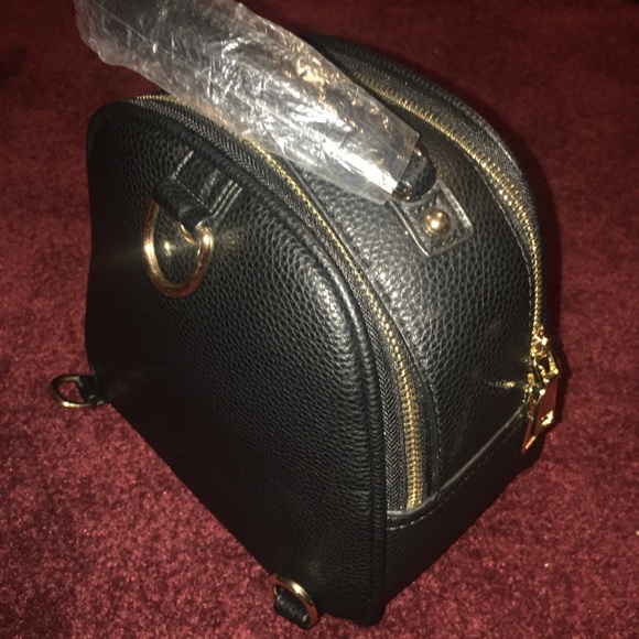 Backpack - Picture 2 of 3